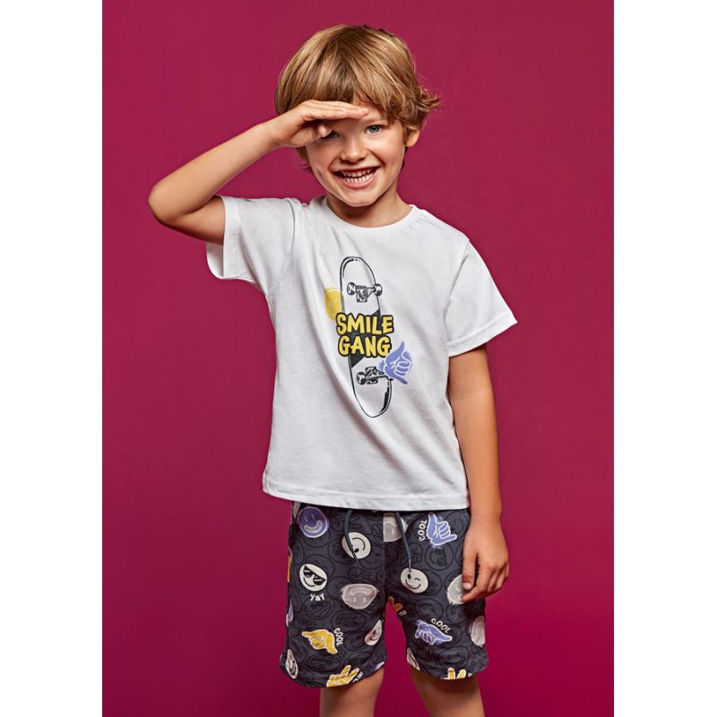 Комплект: футболка та шорти для хлопчика