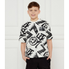 Біло-чорна футболка з лого для хлопчика