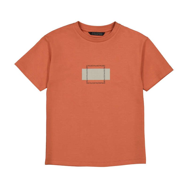 Помаранчева футболка для хлопчика